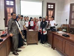 Pertemuan Pemerintah dengan Perwakilan Pedagang yang difasilitasi Komisi B DPRD Kota Malang. (Foto: Ist/reportasemalang)